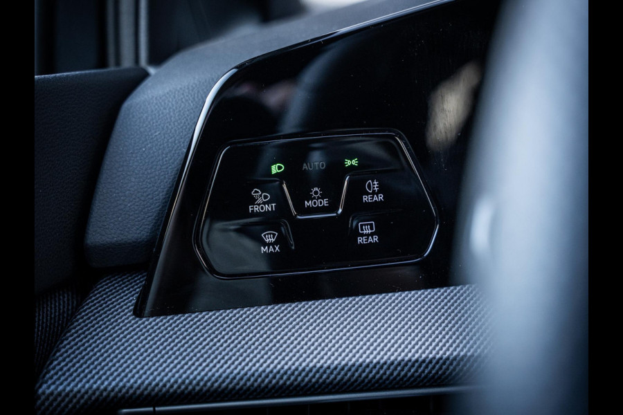Volkswagen Golf 8.5 1.5 eHybrid GTE - Nieuw! l Pano l HUD l 360cam l Trekhaak