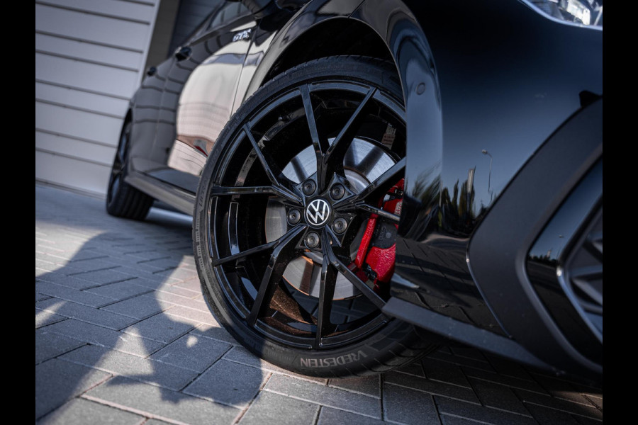 Volkswagen Golf 8.5 1.5 eHybrid GTE - Nieuw! l Pano l HUD l 360cam l Trekhaak
