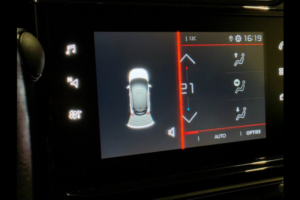 Citroën C3 1.2 PureTech Shine Carplay, LED, Cruise