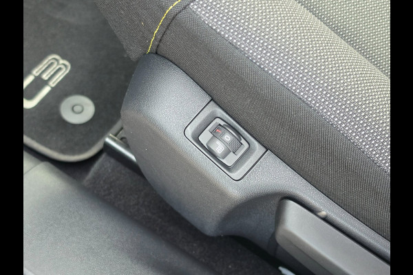 Citroën C3 1.2 PureTech Shine Carplay, LED, Cruise