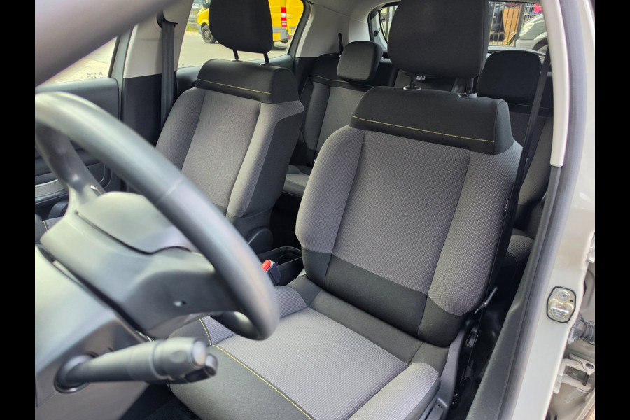 Citroën C3 1.2 PureTech Shine Carplay, LED, Cruise