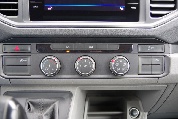 Volkswagen Crafter 35 2.0 TDI L3H2(L2H1) DC 6P, 140PK AUT. CRUISE, LEDER, TREKHAAK, CAMERA, NAVI, AIRCO, APPLE CARPLAY/ANDROID AUTO, DUBBELE CABINE
