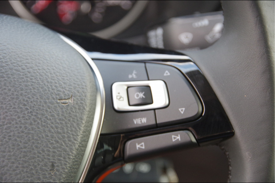 Volkswagen Crafter 35 2.0 TDI L3H2(L2H1) DC 6P, 140PK AUT. CRUISE, LEDER, TREKHAAK, CAMERA, NAVI, AIRCO, APPLE CARPLAY/ANDROID AUTO, DUBBELE CABINE