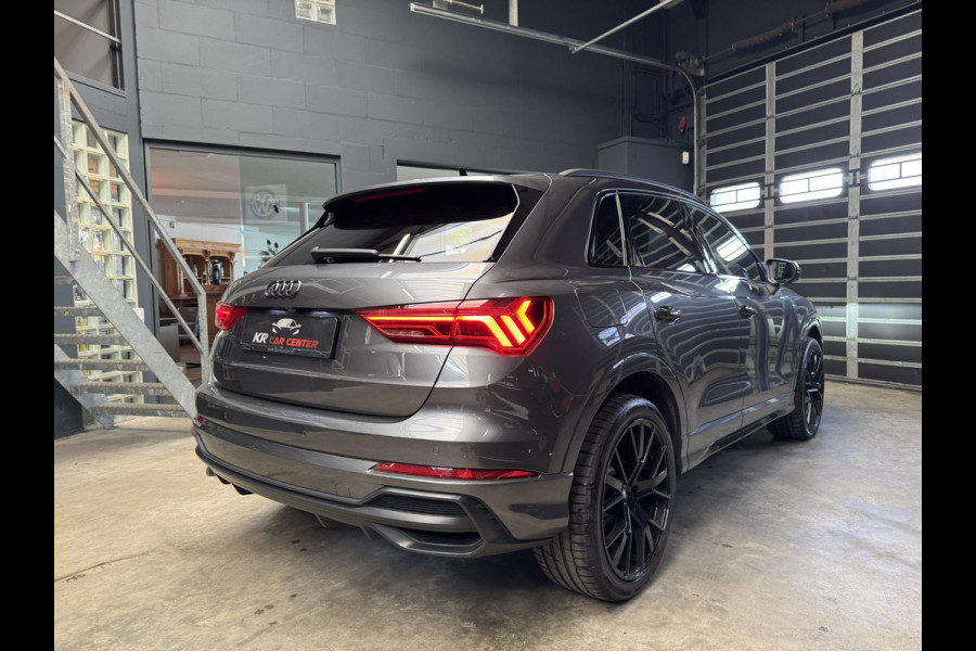 Audi Q3 35 TFSI 3x S-line VIRTUAL-CAMERA-TREKHAAK-LED-20''