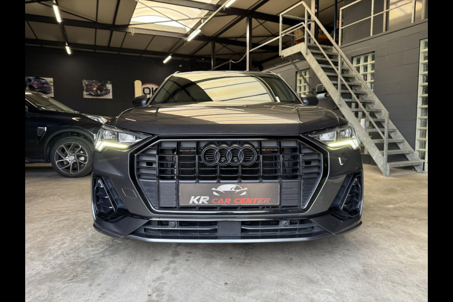 Audi Q3 35 TFSI 3x S-line VIRTUAL-CAMERA-TREKHAAK-LED-20''