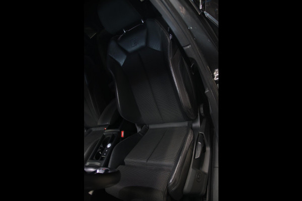 Audi Q3 35 TFSI 3x S-line VIRTUAL-CAMERA-TREKHAAK-LED-20''