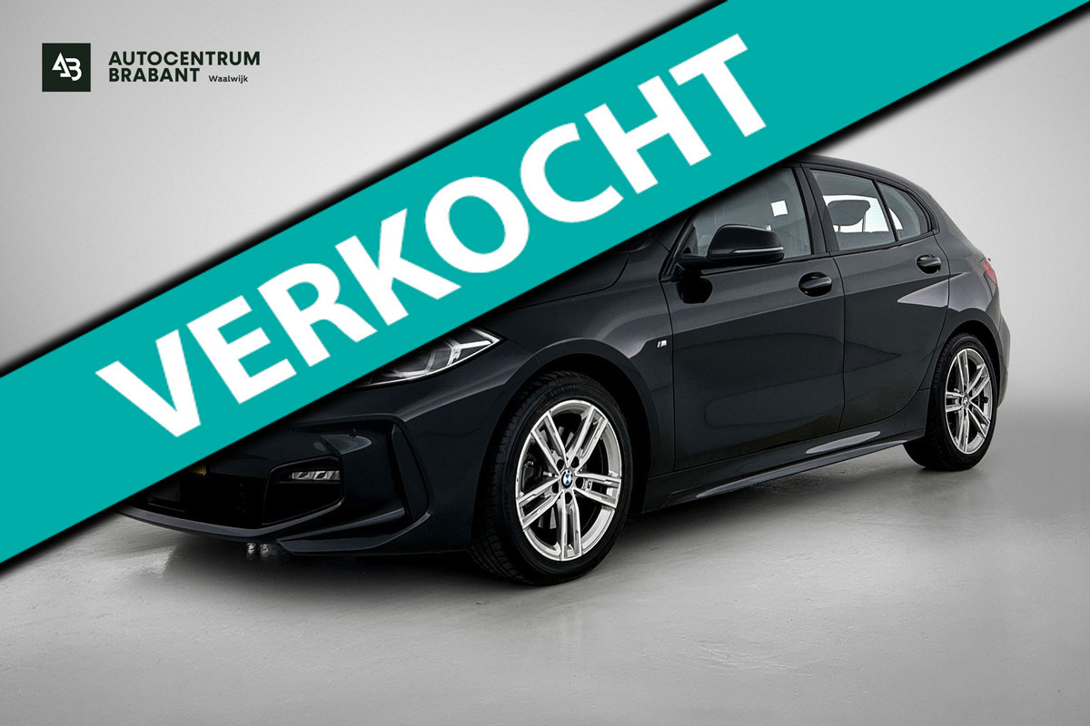 BMW 1-serie 118i High Executive M-Sport (Dealer onderhoud, Navi Pro, PDC V+A, StoelV, Digitale dash, Etc)