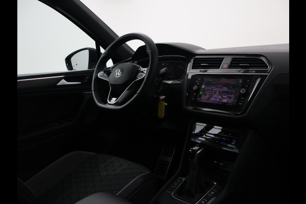 Volkswagen Tiguan 1.5 TSI R-LINE + VIRTUAL COCKPIT | ADAPTIVE CRUISE | 19 INCH