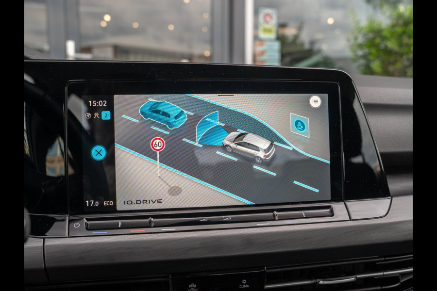 Volkswagen Golf 1.4 TSI eHybrid 204pk PHEV Style | Travel Assist | Apple CarPlay | Massage