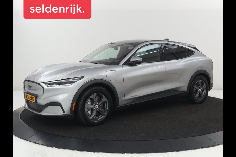 Ford Mustang Mach-E RWD 75 kWh | SOH 91,7% | Panoramadak | 360 Camera | Leder | Stoelverwarming | Adaptive cruise | B&O Sound | Stuurverwarming | Carplay | Keyless | Navigatie | Side Assist