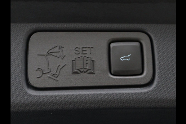 Ford Mustang Mach-E RWD 75 kWh | SOH 91,7% | Panoramadak | 360 Camera | Leder | Stoelverwarming | Adaptive cruise | B&O Sound | Stuurverwarming | Carplay | Keyless | Navigatie | Side Assist