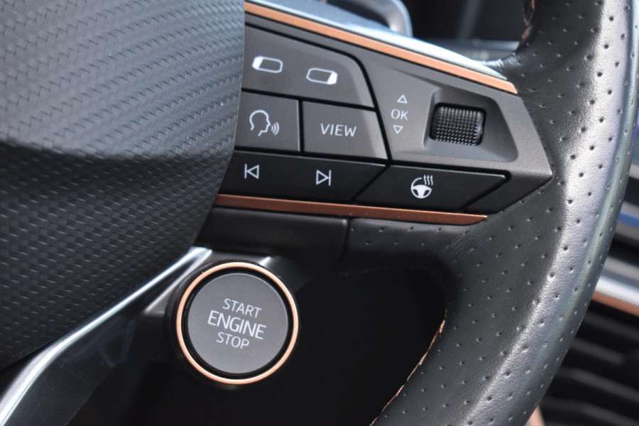 CUPRA Formentor 2.0 TSI 4DRIVE VZ Pano Trekhaak Stuurknop Sfeer