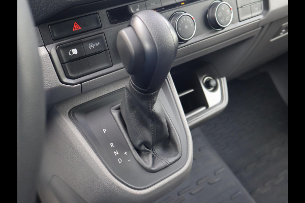 Volkswagen Crafter 35 2.0 TDI 177 PK AUT. L3H3 + 3000 KG TREKHAAK | ADAPTIVE CRUISE | LED | CAMERA | CARPLAY | STOELVERW.
