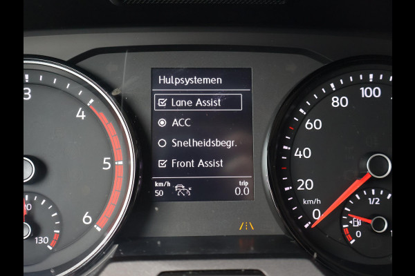 Volkswagen Crafter 35 2.0 TDI 177 PK AUT. L3H3 + 3000 KG TREKHAAK | ADAPTIVE CRUISE | LED | CAMERA | CARPLAY | STOELVERW.