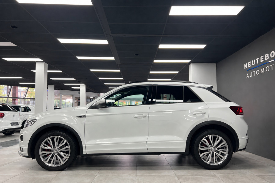 Volkswagen T-Roc 1.5 TSI R-LINE | ACC | Pano | Virtual