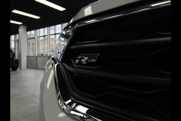 Volkswagen T-Roc 1.5 TSI R-LINE | ACC | Pano | Virtual
