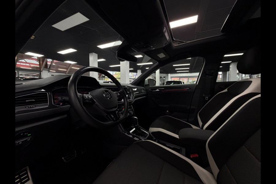 Volkswagen T-Roc 1.5 TSI R-LINE | ACC | Pano | Virtual