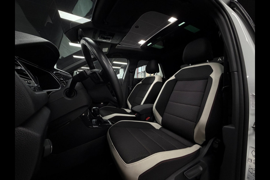 Volkswagen T-Roc 1.5 TSI R-LINE | ACC | Pano | Virtual