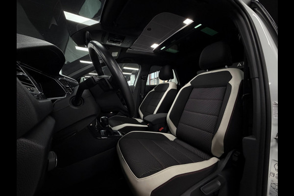 Volkswagen T-Roc 1.5 TSI R-LINE | ACC | Pano | Virtual