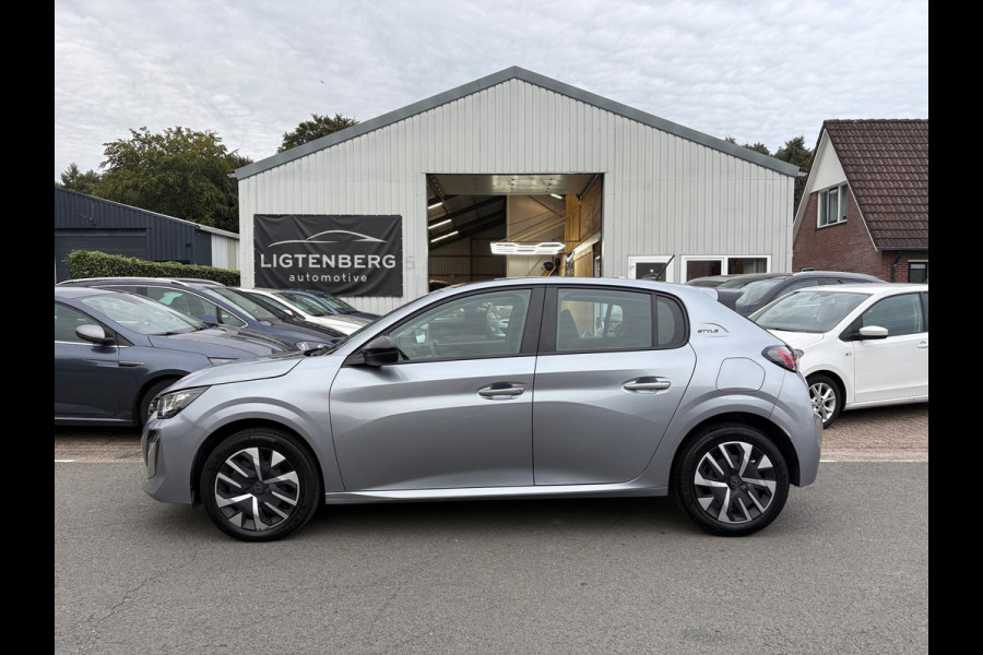 Peugeot 208 1.2 Hybrid 110 e-DCS6 Style Cruise|CarPlay|LED
