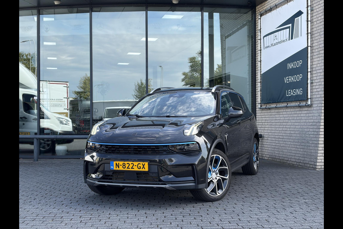 Lynk & Co 01 1.5*PLUG-IN*NAVI*PANO*CAM*ACC*CARPLAY*ECC*LED*