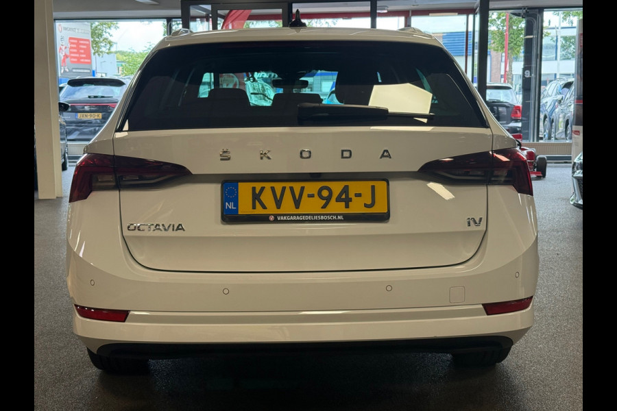 Škoda Octavia Combi 1.4 TSI iV PHEV Sportline Business/pano/head up/memory /apple/dodehoek