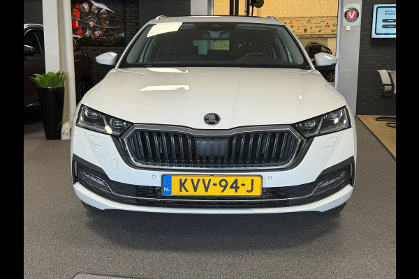 Škoda Octavia Combi 1.4 TSI iV PHEV Sportline Business/pano/head up/memory /apple/dodehoek