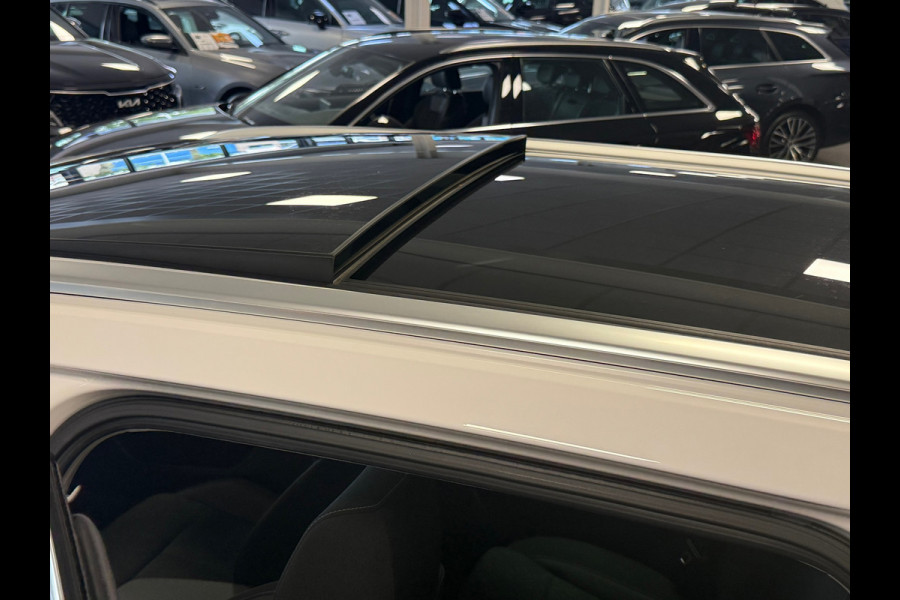 Škoda Octavia Combi 1.4 TSI iV PHEV Sportline Business/pano/head up/memory /apple/dodehoek