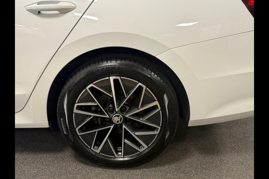 Škoda Octavia Combi 1.4 TSI iV PHEV Sportline Business/pano/head up/memory /apple/dodehoek