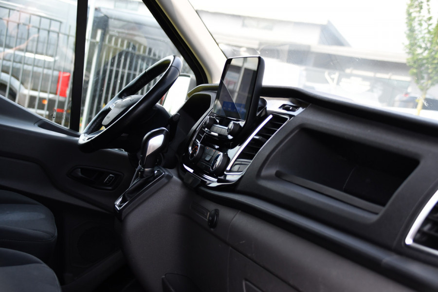 Ford Transit 350 2.0 TDCI L3H2 Limited Black Edition Camera, Cruise, Carplay, 185pk, Xenon, Automaat, Trekhaak, Multimedia, Sensoren, Uniek!