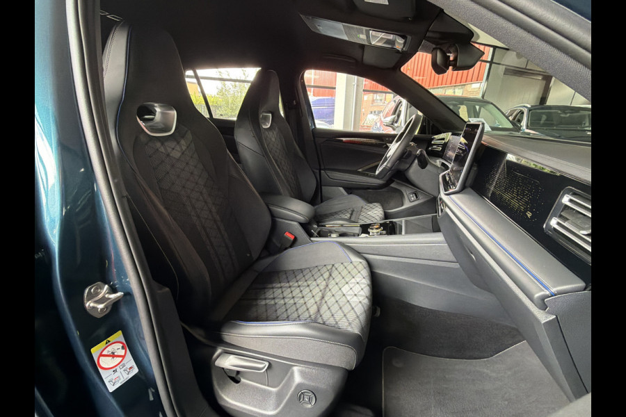 Volkswagen Tiguan 1.5 eHybrid DSG R-LINE SPORT 360° CAMERA/HEAD-UP/TREKHAAK