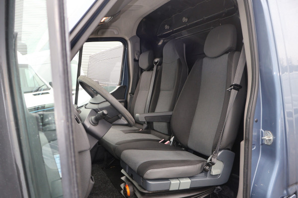 Renault Master 2.3 dCi L1 H2