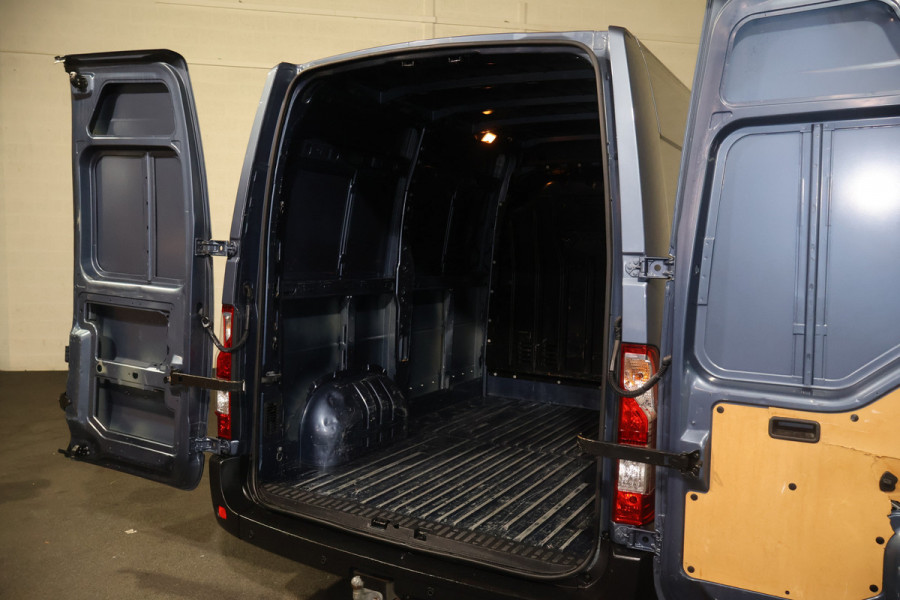 Renault Master 2.3 dCi L1 H2