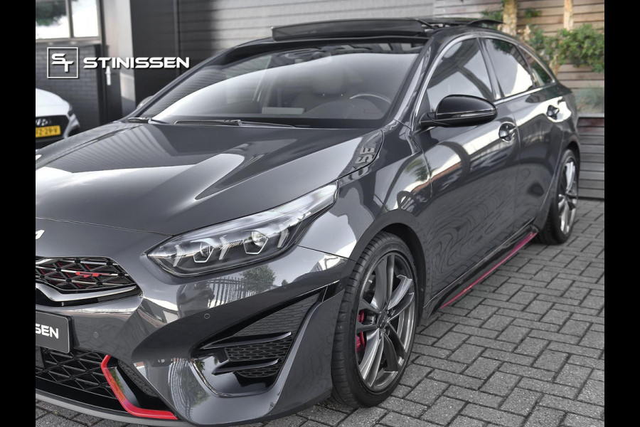 Kia ProCeed 1.6 T-GDI GT ACC Panoramadak Alcantara Navi Stoelverwarming