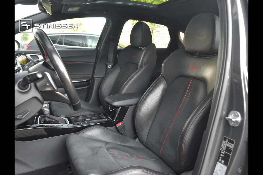 Kia ProCeed 1.6 T-GDI GT ACC Panoramadak Alcantara Navi Stoelverwarming