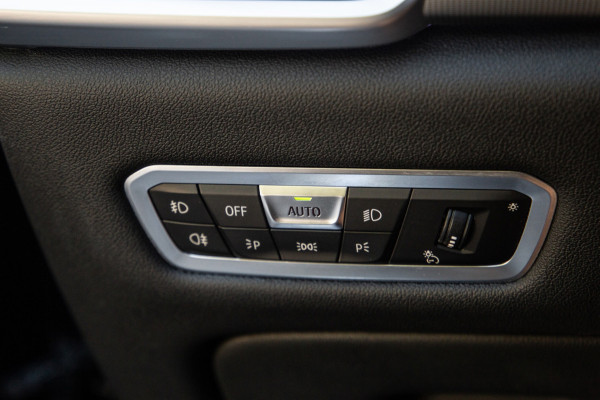 BMW X5 XDrive45e High Executive / Pano / Trekhaak / Stoelkoeling