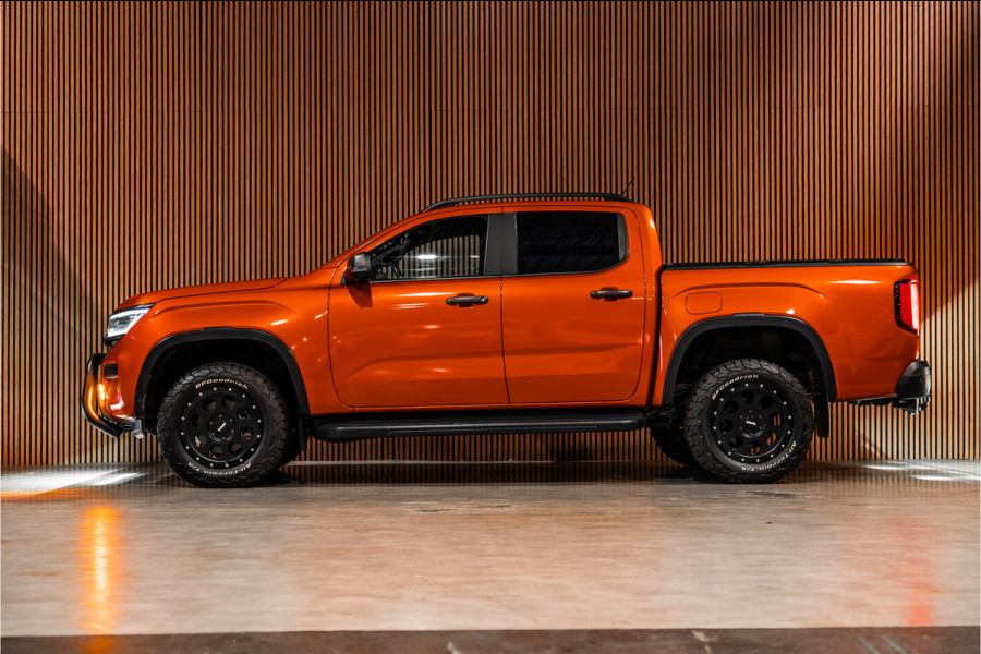 Volkswagen Amarok 3.0 TDI 4Motion PanAmericana | ACC | 360 Camera | Harman Kardon | Lederen bekleding | Blind spot | Standkachel | Navigatie | CarPlay | LED | Trekhaak | DAB | Dealer onderhouden | Grijs kenteken