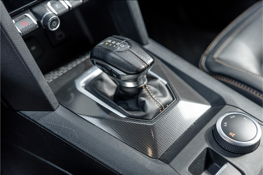 Volkswagen Amarok 3.0 TDI 4Motion PanAmericana | ACC | 360 Camera | Harman Kardon | Lederen bekleding | Blind spot | Standkachel | Navigatie | CarPlay | LED | Trekhaak | DAB | Dealer onderhouden | Grijs kenteken