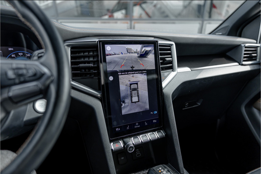 Volkswagen Amarok 3.0 TDI 4Motion PanAmericana | ACC | 360 Camera | Harman Kardon | Lederen bekleding | Blind spot | Standkachel | Navigatie | CarPlay | LED | Trekhaak | DAB | Dealer onderhouden | Grijs kenteken