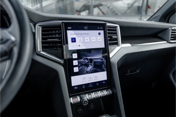 Volkswagen Amarok 3.0 TDI 4Motion PanAmericana | ACC | 360 Camera | Harman Kardon | Lederen bekleding | Blind spot | Standkachel | Navigatie | CarPlay | LED | Trekhaak | DAB | Dealer onderhouden | Grijs kenteken