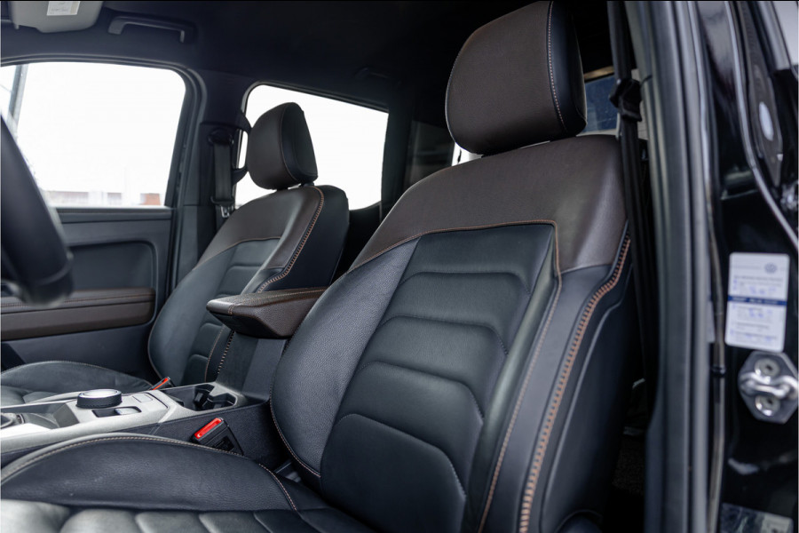 Volkswagen Amarok 3.0 TDI 4Motion PanAmericana | ACC | 360 Camera | Harman Kardon | Lederen bekleding | Blind spot | Standkachel | Navigatie | CarPlay | LED | Trekhaak | DAB | Dealer onderhouden | Grijs kenteken