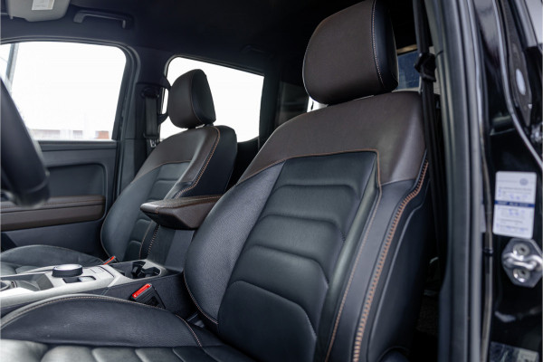Volkswagen Amarok 3.0 TDI 4Motion PanAmericana | ACC | 360 Camera | Harman Kardon | Lederen bekleding | Blind spot | Standkachel | Navigatie | CarPlay | LED | Trekhaak | DAB | Dealer onderhouden | Grijs kenteken