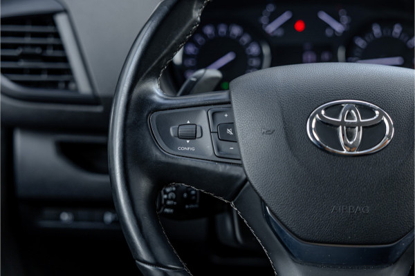 Toyota ProAce 2.0 D XL L3H1 | Standkachel | Camera | CarPlay | Stoelverwarming | Trekhaak | Cruise control | DAB | Nieuwe APK
