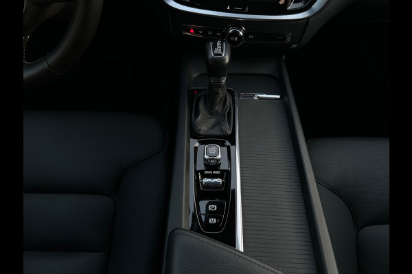 Volvo V60 2.0 T5 R-Design standkachel, camera,carplay, trekhaak