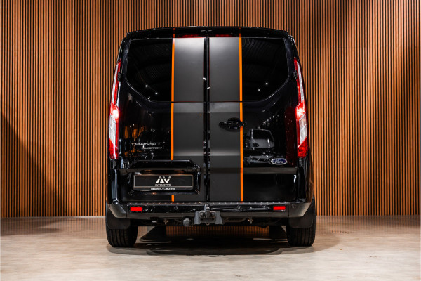 Ford Transit Custom 320 2.0 TDCI L2H1 Platinum Edition DC | Bi-Xenon | CarPlay | Camera | Navigatie | Lederen bekleding | Trekhaak | Stoelverwarming | Nieuwe APK | Orig. NL auto