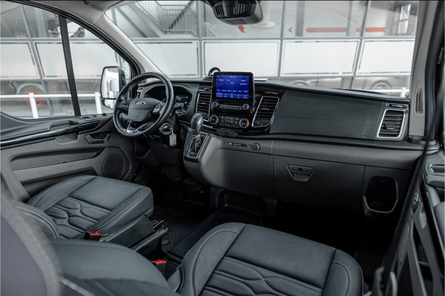 Ford Transit Custom 320 2.0 TDCI L2H1 Platinum Edition DC | Bi-Xenon | CarPlay | Camera | Navigatie | Lederen bekleding | Trekhaak | Stoelverwarming | Nieuwe APK | Orig. NL auto