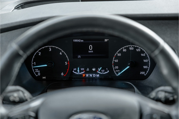 Ford Transit Custom 320 2.0 TDCI L2H1 Platinum Edition DC | Bi-Xenon | CarPlay | Camera | Navigatie | Lederen bekleding | Trekhaak | Stoelverwarming | Nieuwe APK | Orig. NL auto