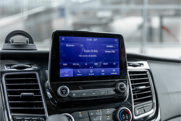 Ford Transit Custom 320 2.0 TDCI L2H1 Platinum Edition DC | Bi-Xenon | CarPlay | Camera | Navigatie | Lederen bekleding | Trekhaak | Stoelverwarming | Nieuwe APK | Orig. NL auto