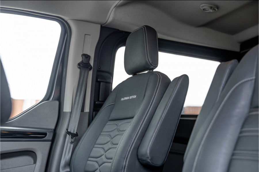 Ford Transit Custom 320 2.0 TDCI L2H1 Platinum Edition DC | Bi-Xenon | CarPlay | Camera | Navigatie | Lederen bekleding | Trekhaak | Stoelverwarming | Nieuwe APK | Orig. NL auto