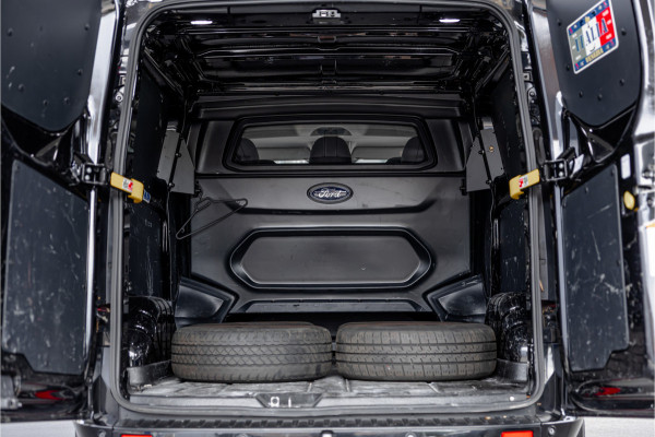 Ford Transit Custom 320 2.0 TDCI L2H1 Platinum Edition DC | Bi-Xenon | CarPlay | Camera | Navigatie | Lederen bekleding | Trekhaak | Stoelverwarming | Nieuwe APK | Orig. NL auto